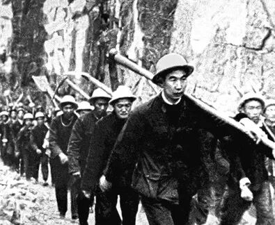 《中国纪检监察报》整版刊发：巍巍太行铸丰碑
